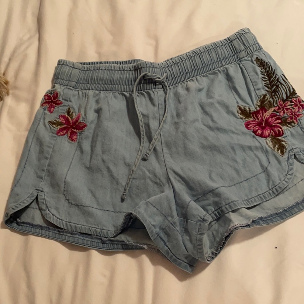 Express shorts